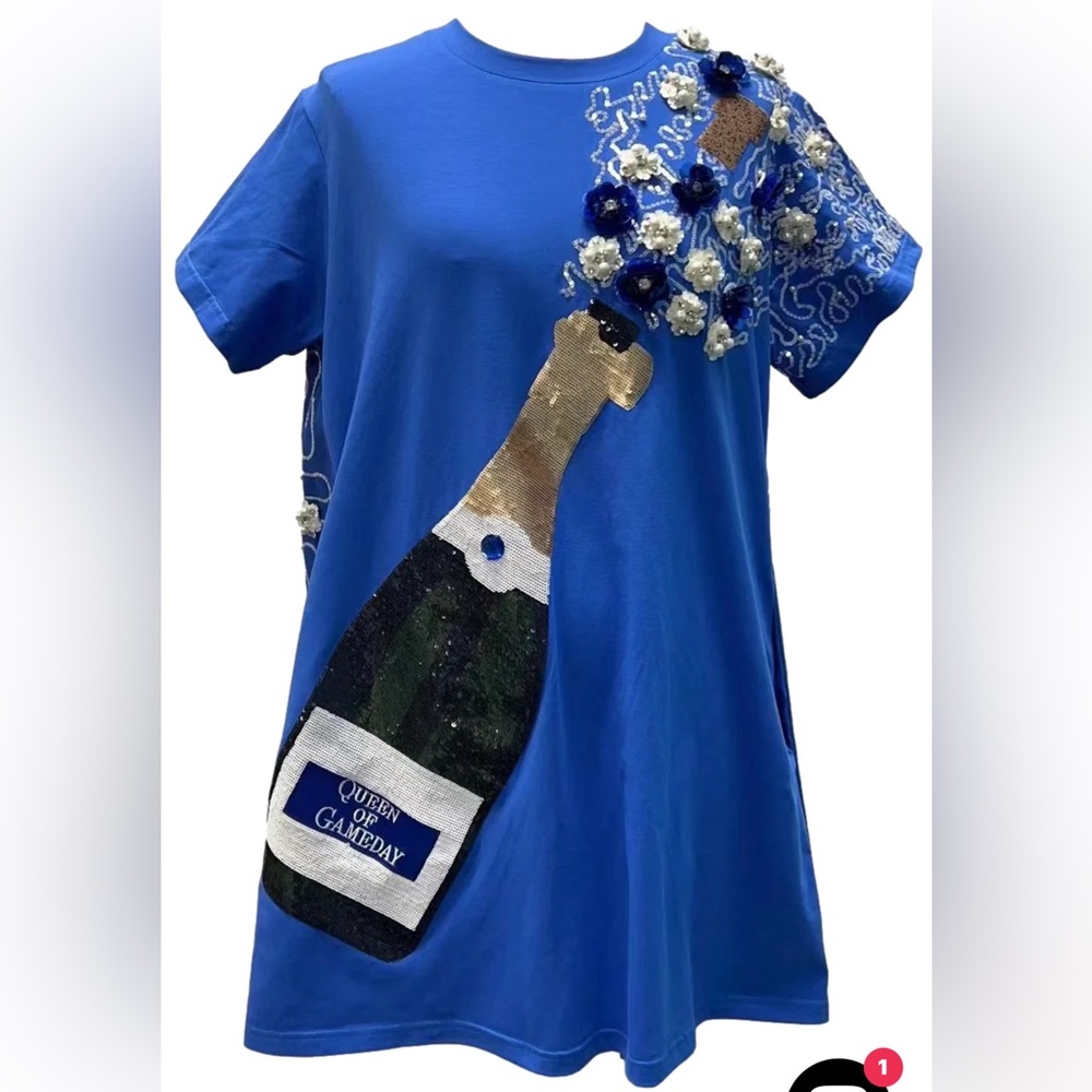 Queen of Sparkles - champagne tee dress